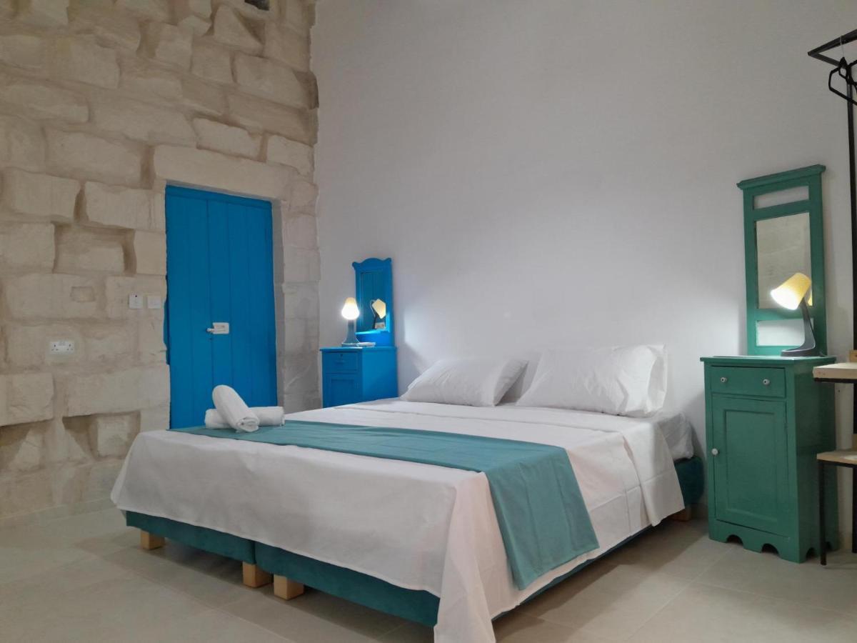 סליאמה Limestone Sun Suites מראה חיצוני תמונה