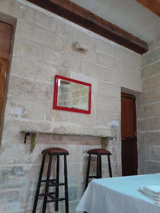 סליאמה Limestone Sun Suites מראה חיצוני תמונה